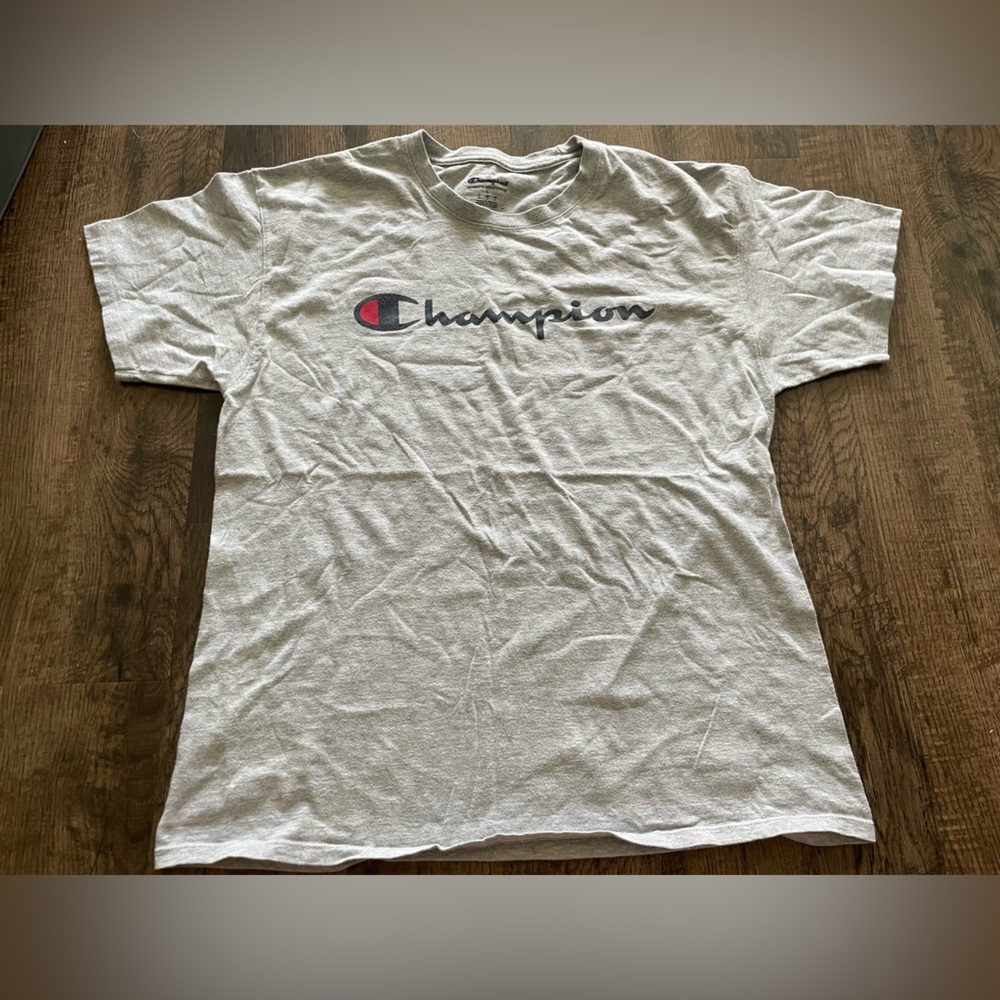Champion tshirt